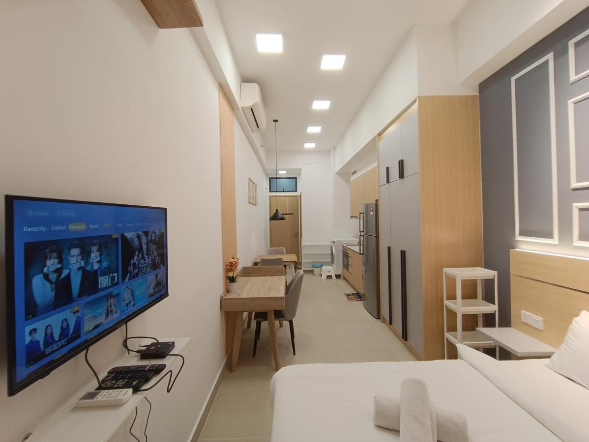 Cl 27A Insta Klcc View & Infinity Pool View Apartment Куала Лумпур Екстериор снимка
