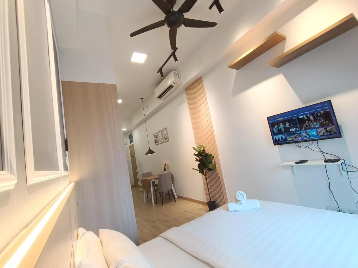 Cl 27A Insta Klcc View & Infinity Pool View Apartment Куала Лумпур Екстериор снимка